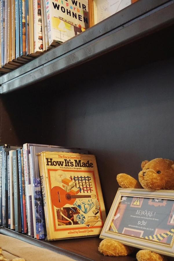 Manee Guesthouse And Record บ้านมานี チエンマイ エクステリア 写真